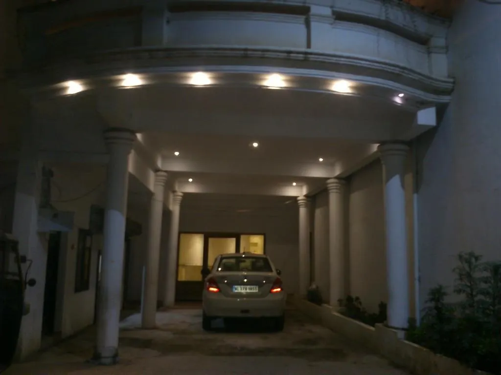 Makam Residency Hotel Thekkady