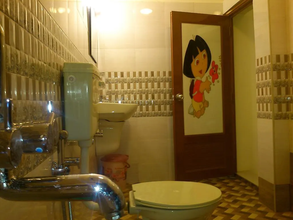 Makam Residency Hotel Thekkady