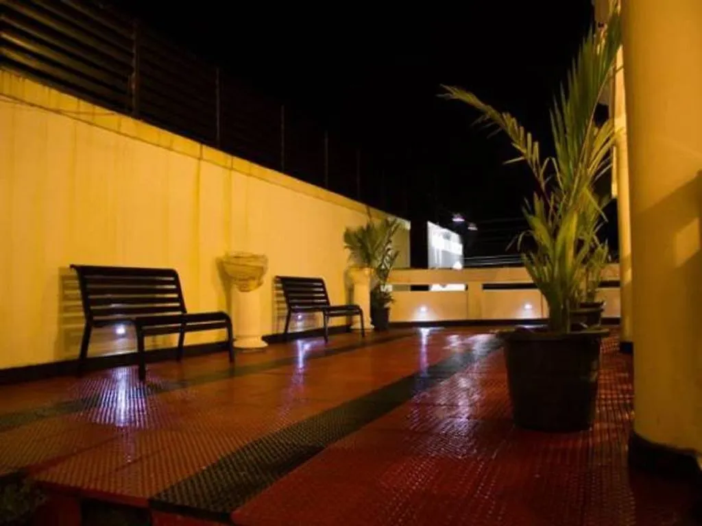 Makam Residency Hotel Thekkady